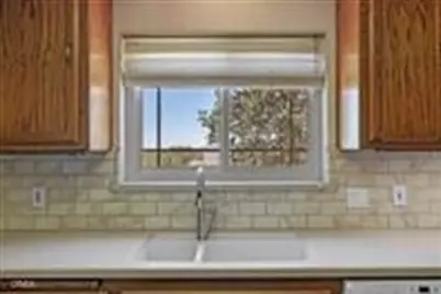30435 Horsethief Drive, Tehachapi, CA 93561 - Photo 15