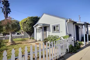 1018 S C St, Oxnard, CA 93030 - Photo 1