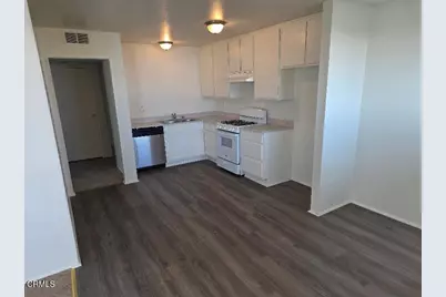2500 El Dorado Avenue #B, Oxnard, CA 93033 - Photo 3