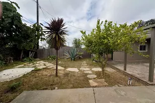 364 Carol Dr, Ventura, CA 93003 - Photo 11