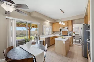 10474 Mammoth St, Ventura, CA 93004 - Photo 15