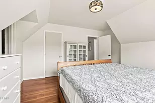 209 Carol Dr, Ventura, CA 93003 - Photo 27