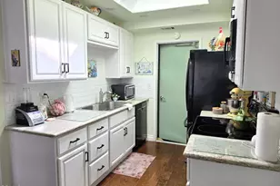 15108 Village 15, Camarillo, CA 93012 - Photo 7