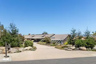 86 Pino Ct, Camarillo, CA 93010 - Photo 47