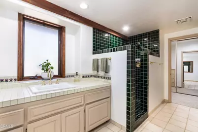 86 Pino Court, Camarillo, CA 93010 - Photo 3