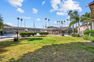 1920 N H St, Oxnard, CA 93036 - Photo 33