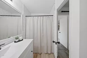1209 Nilgai Pl, Ventura, CA 93003 - Photo 17