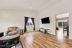2431 Taffrail Ln, Oxnard, CA 93035 - Photo 19