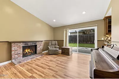 2431 Taffrail Lane, Oxnard, CA 93035 - Photo 17
