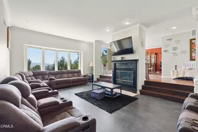 600 Monte Vista Drive, Santa Paula, CA 93060 - Photo 11