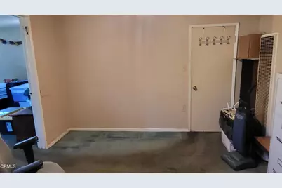 6931 Longridge Avenue, Los Angeles, CA 91605 - Photo 19