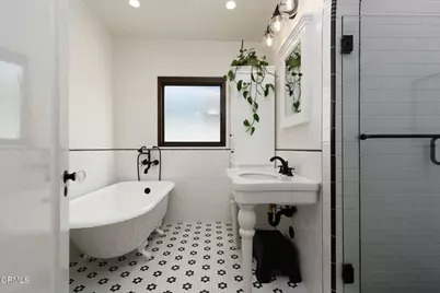 124 S Dunning Street, Ventura, CA 93003 - Photo 21