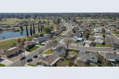 5812 Burke Way, Bakersfield, CA 93309 - Photo 43