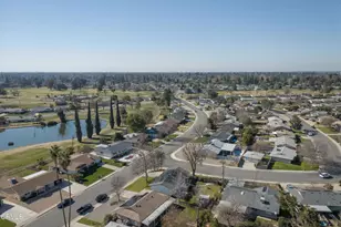 5812 Burke Way, Bakersfield, CA 93309 - Photo 43