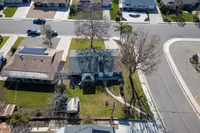 5812 Burke Way, Bakersfield, CA 93309 - Photo 35