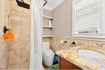 565 E Olive Street, Oxnard, CA 93033 - Photo 17