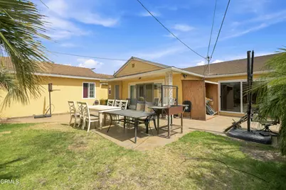 565 E Olive Street, Oxnard, CA 93033 - Photo 23