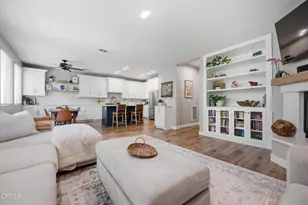 660 Clearwater Creek Dr, Thousand Oaks, CA 91320 - Photo 15