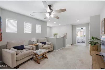 660 Clearwater Creek Drive, Thousand Oaks, CA 91320 - Photo 31