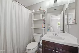 660 Clearwater Creek Dr, Thousand Oaks, CA 91320 - Photo 43