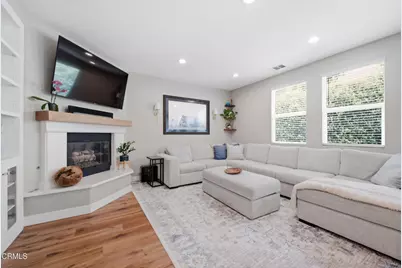660 Clearwater Creek Drive, Thousand Oaks, CA 91320 - Photo 13