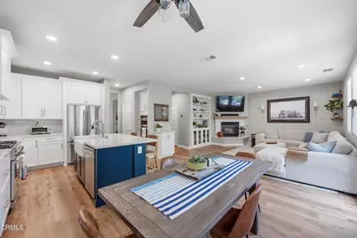 660 Clearwater Creek Drive, Thousand Oaks, CA 91320 - Photo 19