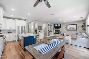 660 Clearwater Creek Dr, Thousand Oaks, CA 91320 - Photo 19