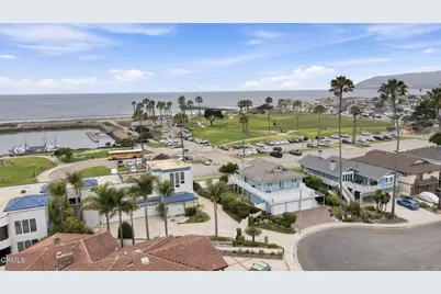 3089 Bayshore Avenue, Ventura, CA 93001 - Photo 3