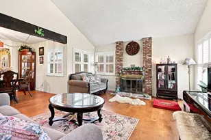 1935 El Rancho Dr, Camarillo, CA 93010 - Photo 7