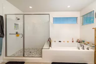 28608 Windbreak Terrace, Santa Clarita, CA 91350 - Photo 35