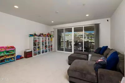 28608 Windbreak Terrace, Santa Clarita, CA 91350 - Photo 29