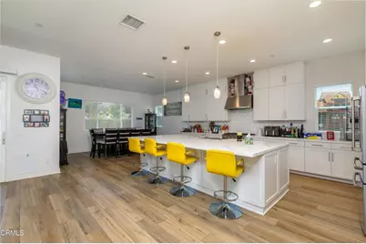 28608 Windbreak Terrace, Santa Clarita, CA 91350 - Photo 19