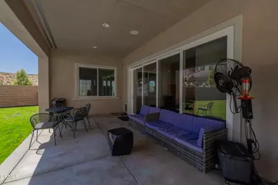 28608 Windbreak Terrace, Santa Clarita, CA 91350 - Photo 49