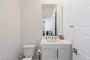 28608 Windbreak Terrace, Santa Clarita, CA 91350 - Photo 15