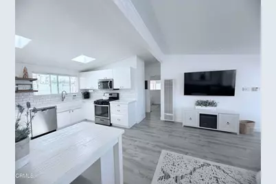 2263 Pierpont Boulevard, Ventura, CA 93001 - Photo 5