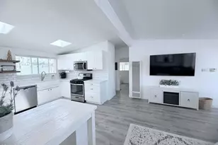 2263 Pierpont Blvd, Ventura, CA 93001 - Photo 5
