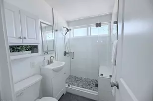 2263 Pierpont Blvd, Ventura, CA 93001 - Photo 9