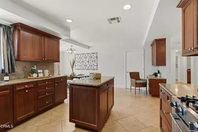 5351 Dubois Avenue, Los Angeles, CA 91367 - Photo 13
