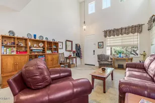 1154 N Lombard St, Oxnard, CA 93030 - Photo 9