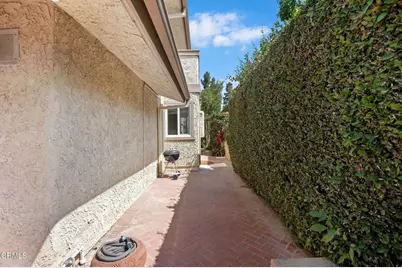 66 Paseo Esplendido, Camarillo, CA 93010 - Photo 19