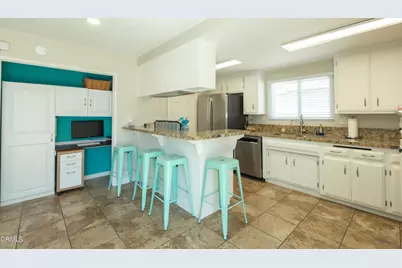 2160 Sanchez Drive, Camarillo, CA 93010 - Photo 21