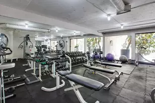 750 N Kings Road, West Hollywood, CA 90069 - Photo 13