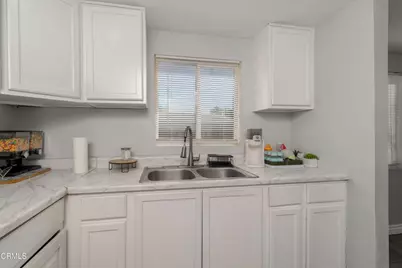 818 Decatur Street, Bakersfield, CA 93308 - Photo 11
