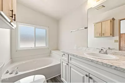 4501 W Channel Islands Boulevard #92, Oxnard, CA 93035 - Photo 25