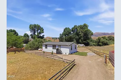 20405 Weston Avenue, Tehachapi, CA 93561 - Photo 3