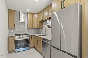 934 Sharon Ln, Ventura, CA 93001 - Photo 9