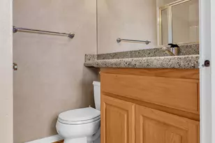 330 E Oakmont Dr, Montebello, CA 90640 - Photo 15