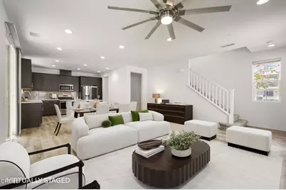 168 Townsite Promenade, Camarillo, CA 93010 - Photo 3