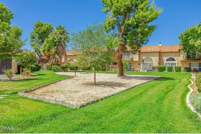 236 Shirley Lane, Palmdale, CA 93551 - Photo 33