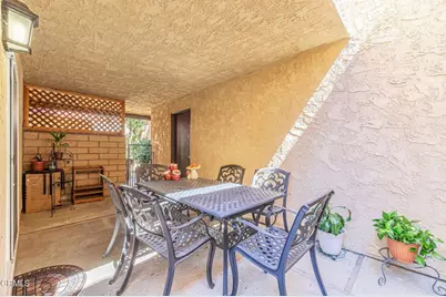 236 Shirley Lane, Palmdale, CA 93551 - Photo 5
